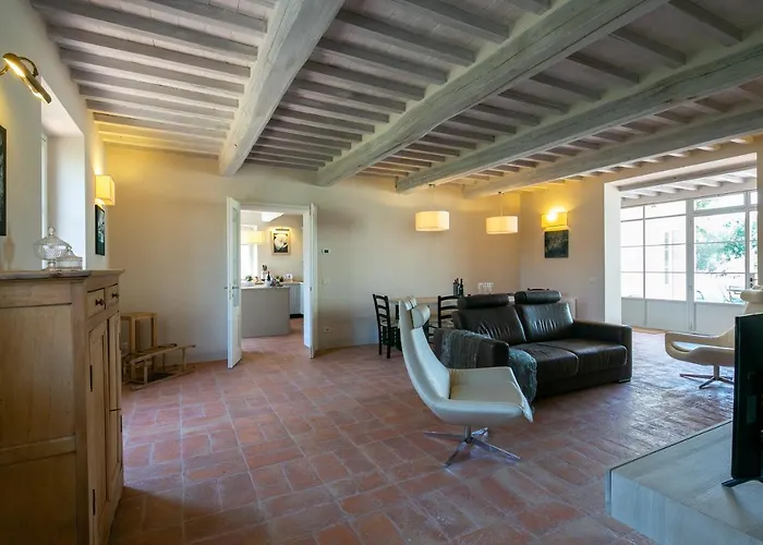 Severina Willa Cortona